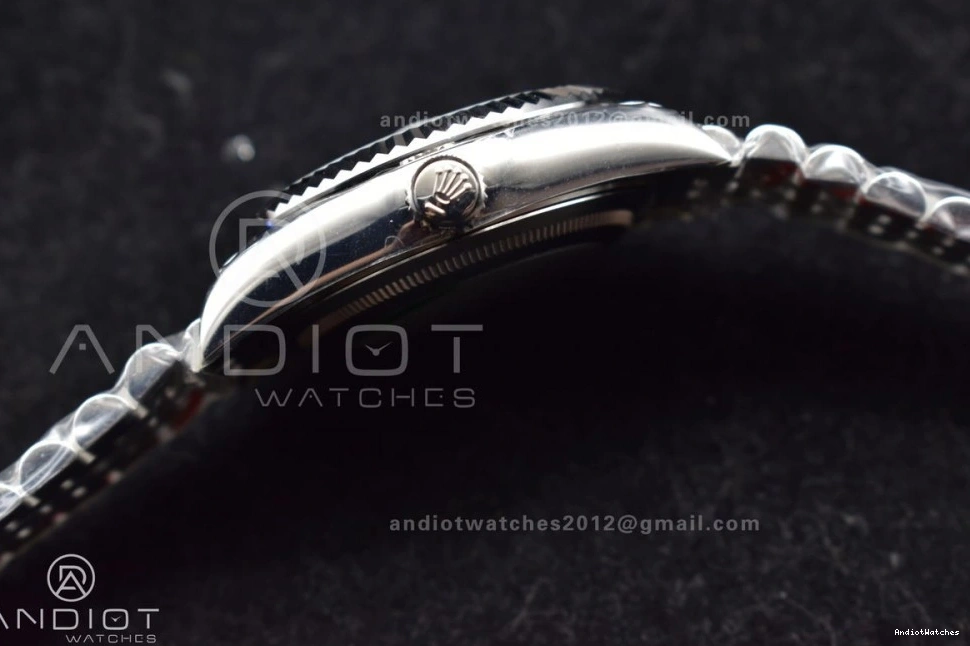 Edition Best 1107 Noob SS Jubilee Skydweller on SS Dial A23J Bracelet Affordable Black 0114